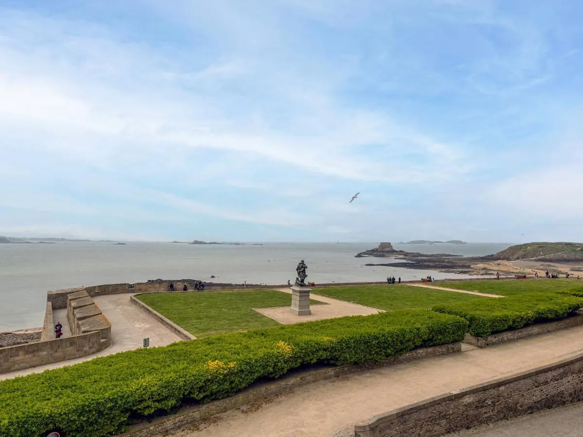 Apartment Le Panoramique By Interhome Saint-Malo